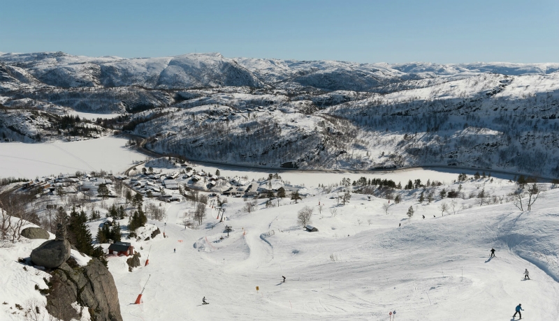 Sirdal Skiresort, Tjørhomfjellet and Ålsheia skiresorts, Sirdal, Norway